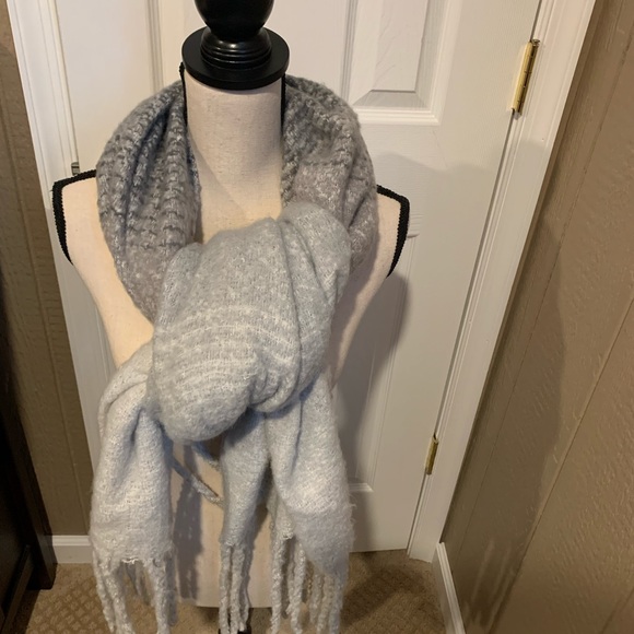 Versatile wrap - Picture 3 of 6